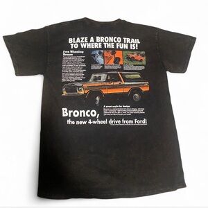 Ford Bronco Men’s small graphic shirt